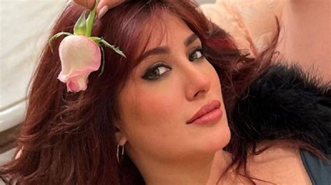 mehwish hayat leaked video|Mehwish Hayat clarifies leaked video controversy by sharing。